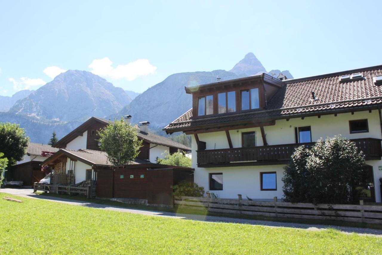 エールヴァルトHaus Alpenblumeアパートメント エクステリア 写真