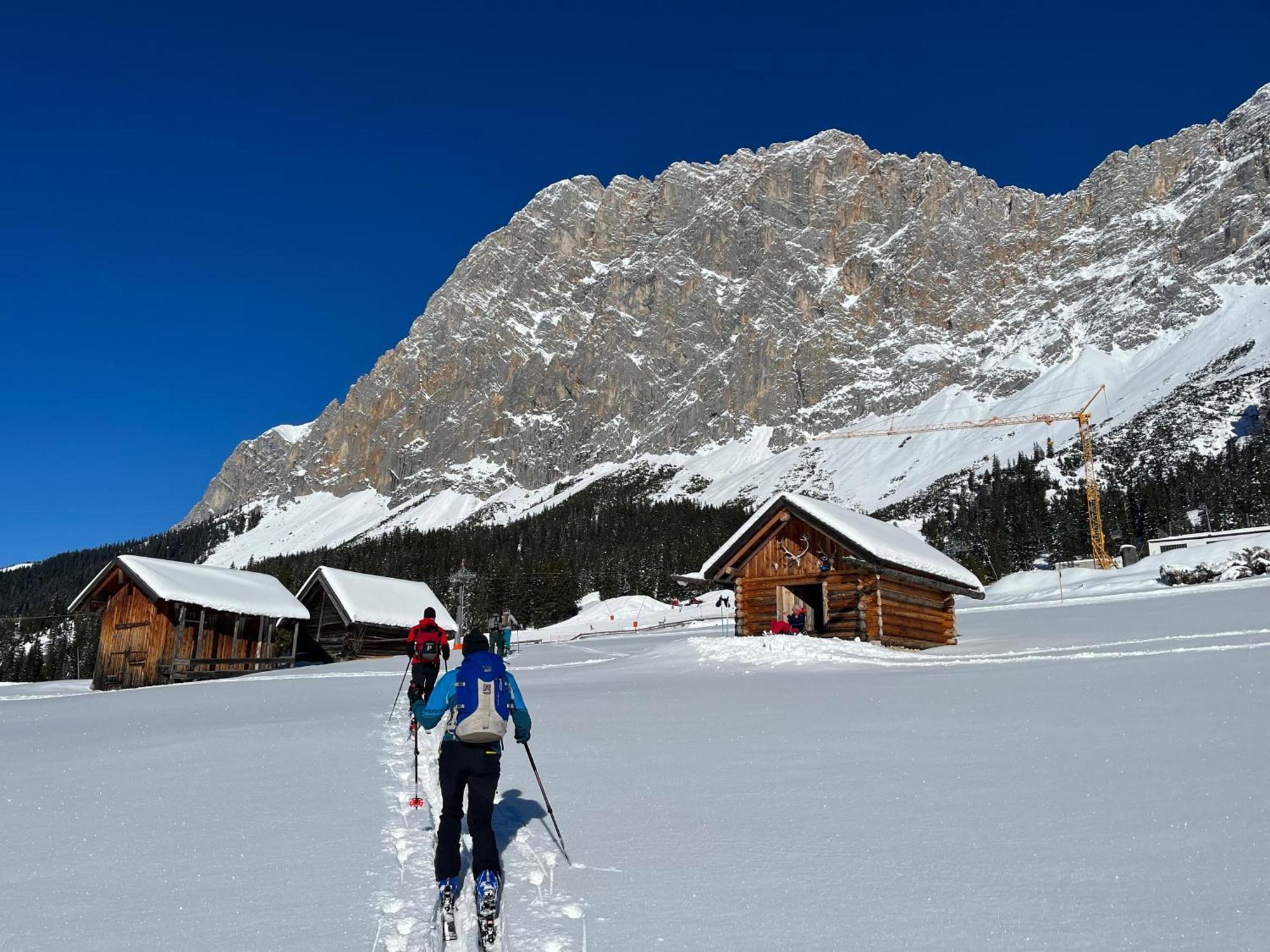 エールヴァルトHaus Alpenblumeアパートメント エクステリア 写真