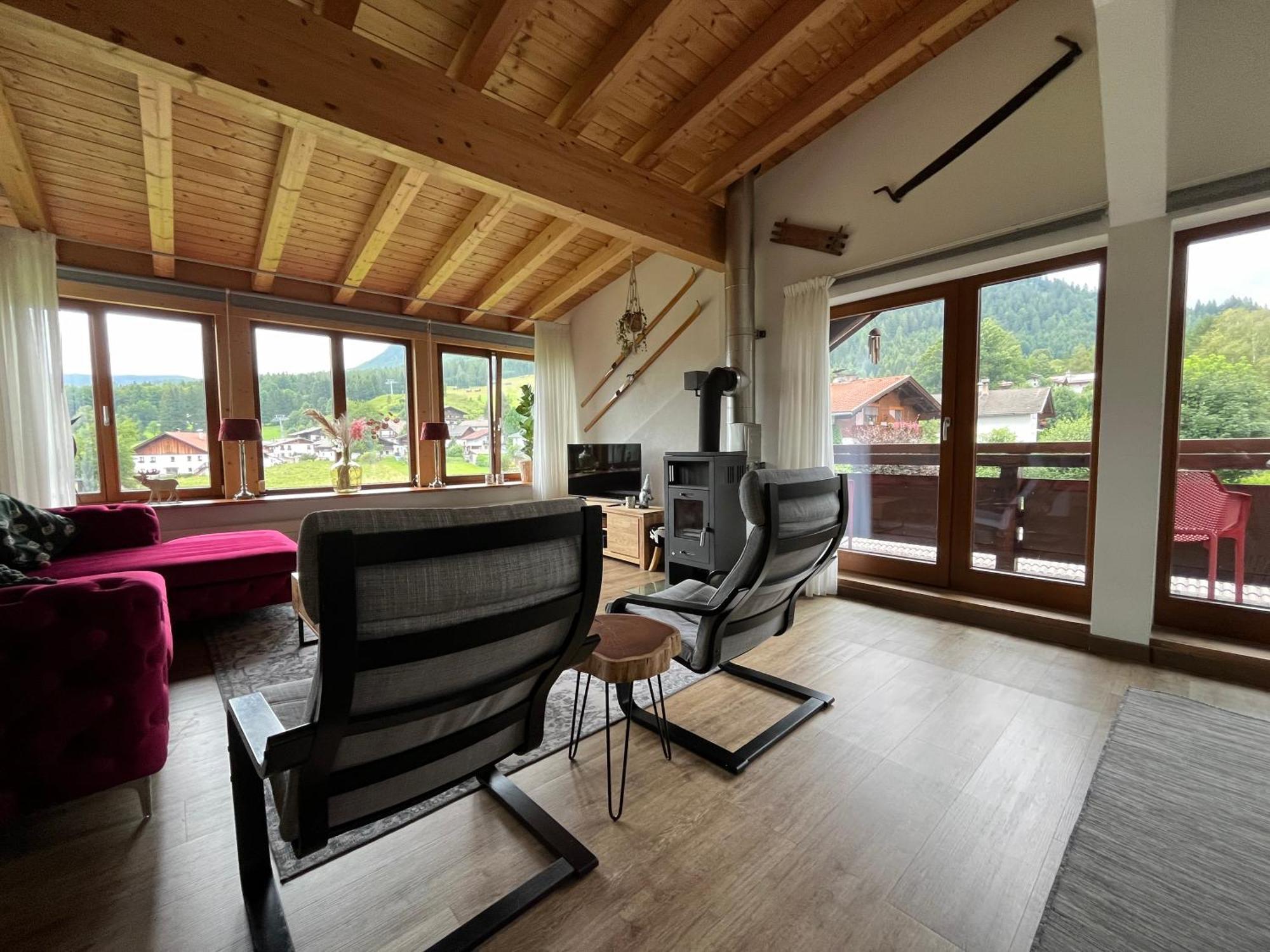エールヴァルトHaus Alpenblumeアパートメント 部屋 写真
